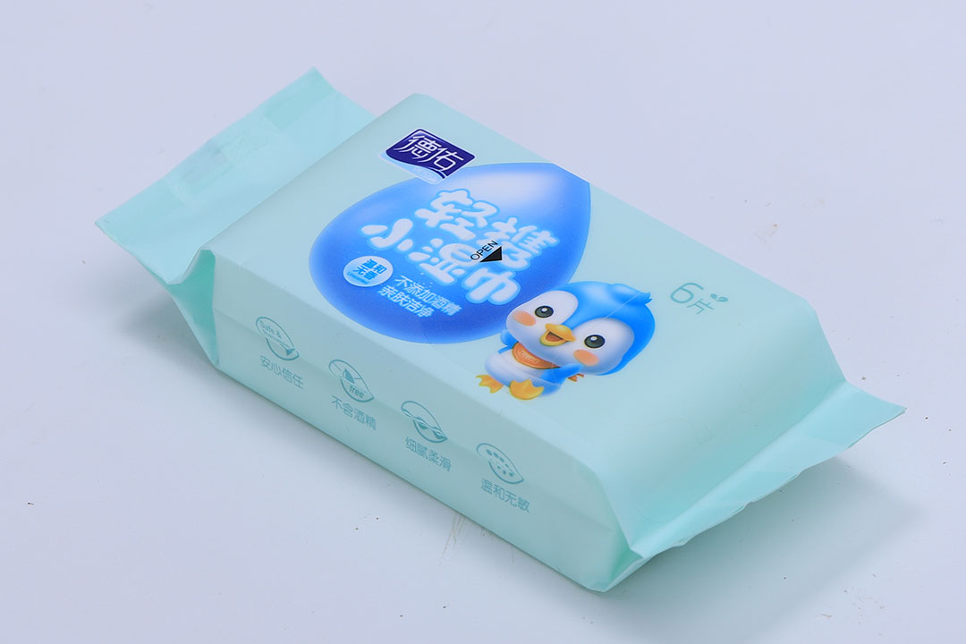 Mini infant wipes